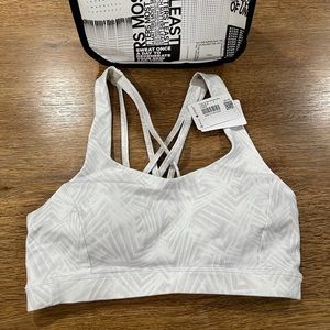 Lululemon Free To Be Serene Bra